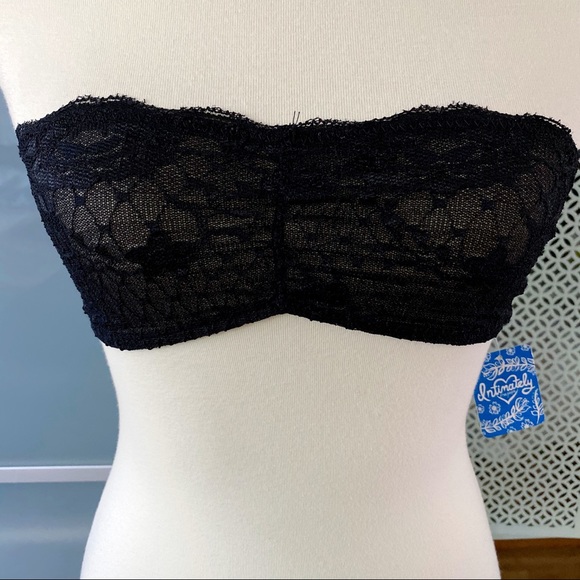 NWT Intimately Free People Essential Lace Bandeau in Black - Picture 3 of 10